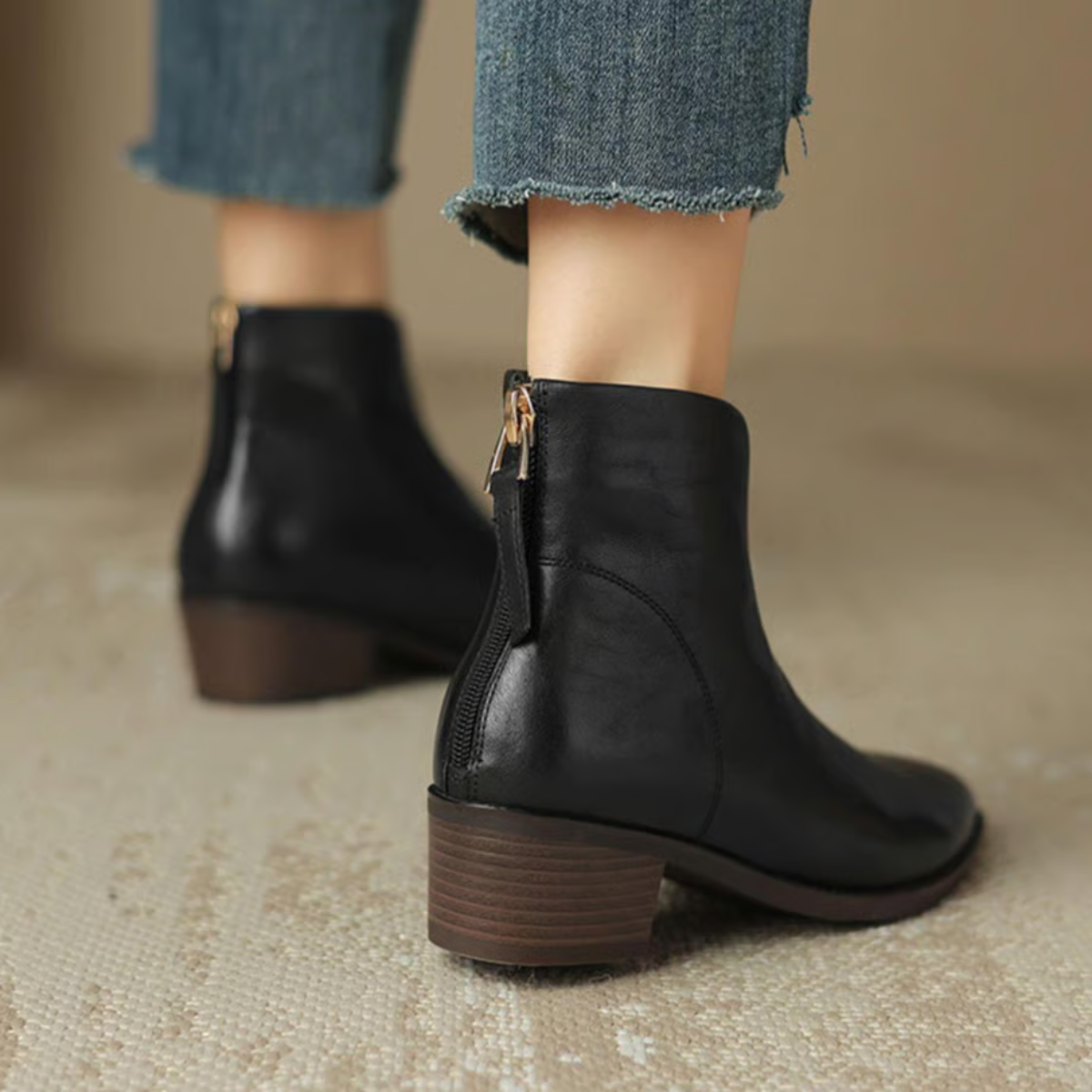 Botines Elegantes de Cuero