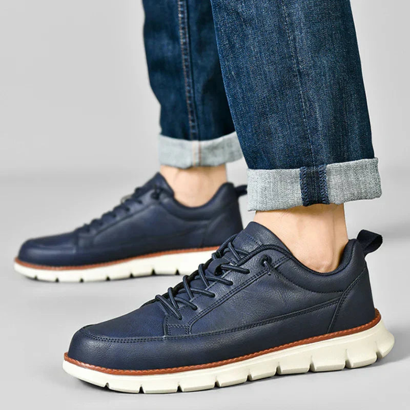 ZAPATILLAS DE CUERO CON SOPORTE