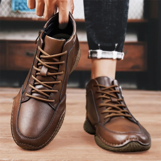 BOTAS DE CUERO RESISTENTES PARA HOMBRE