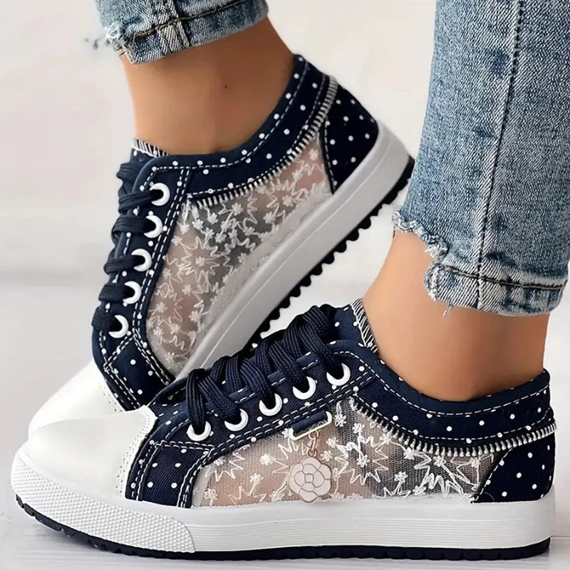 Zapatillas Elegantes de Encaje