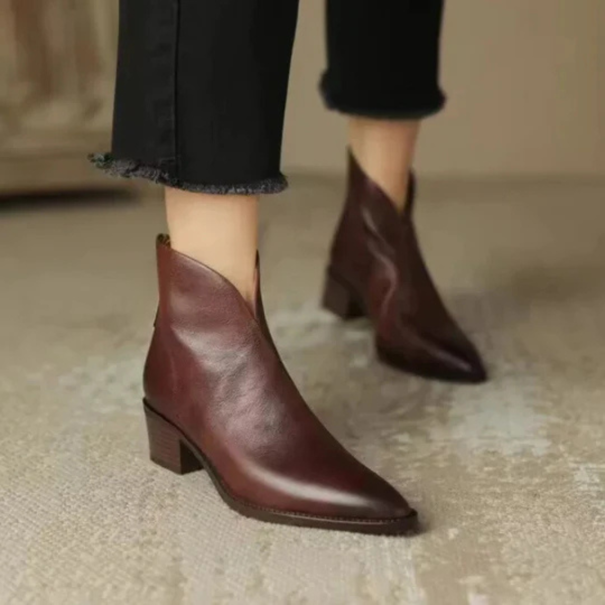 Botines Elegantes de Cuero