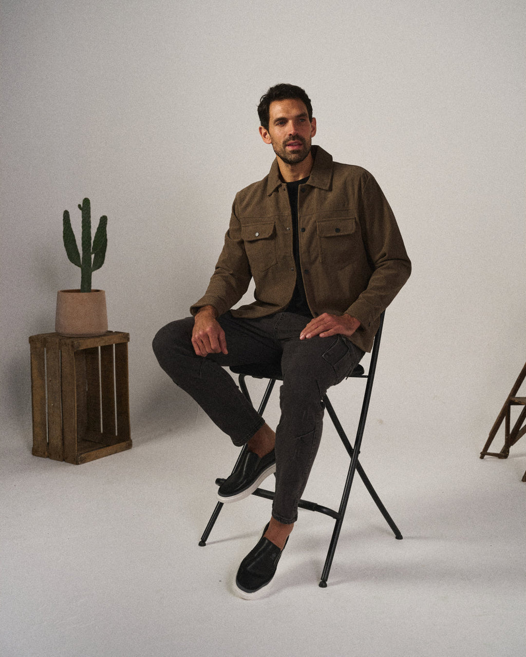 ZAPATOS MODERNOS SIN CORDONES PARA HOMBRE