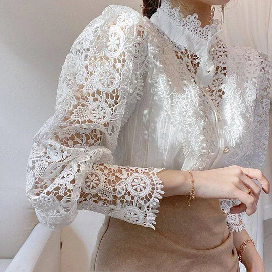 Camisa de manga larga con encaje y detalles Tove