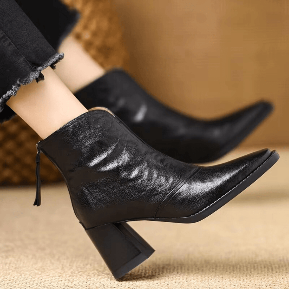 Botines Elegantes de Tacón Medio