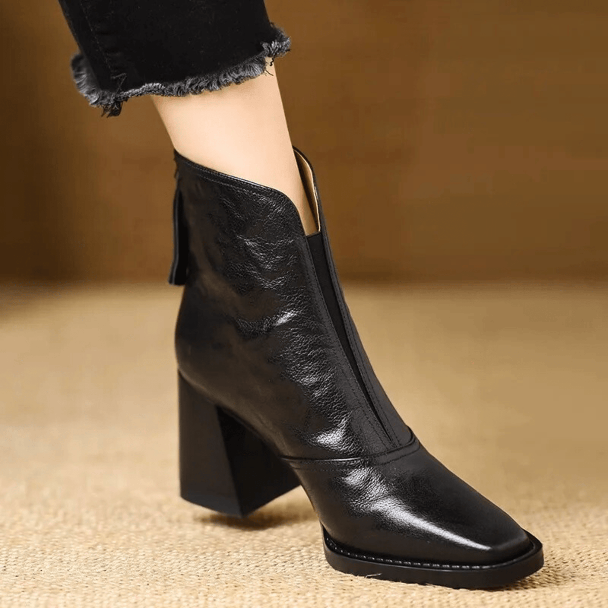 Botines Elegantes de Tacón Medio